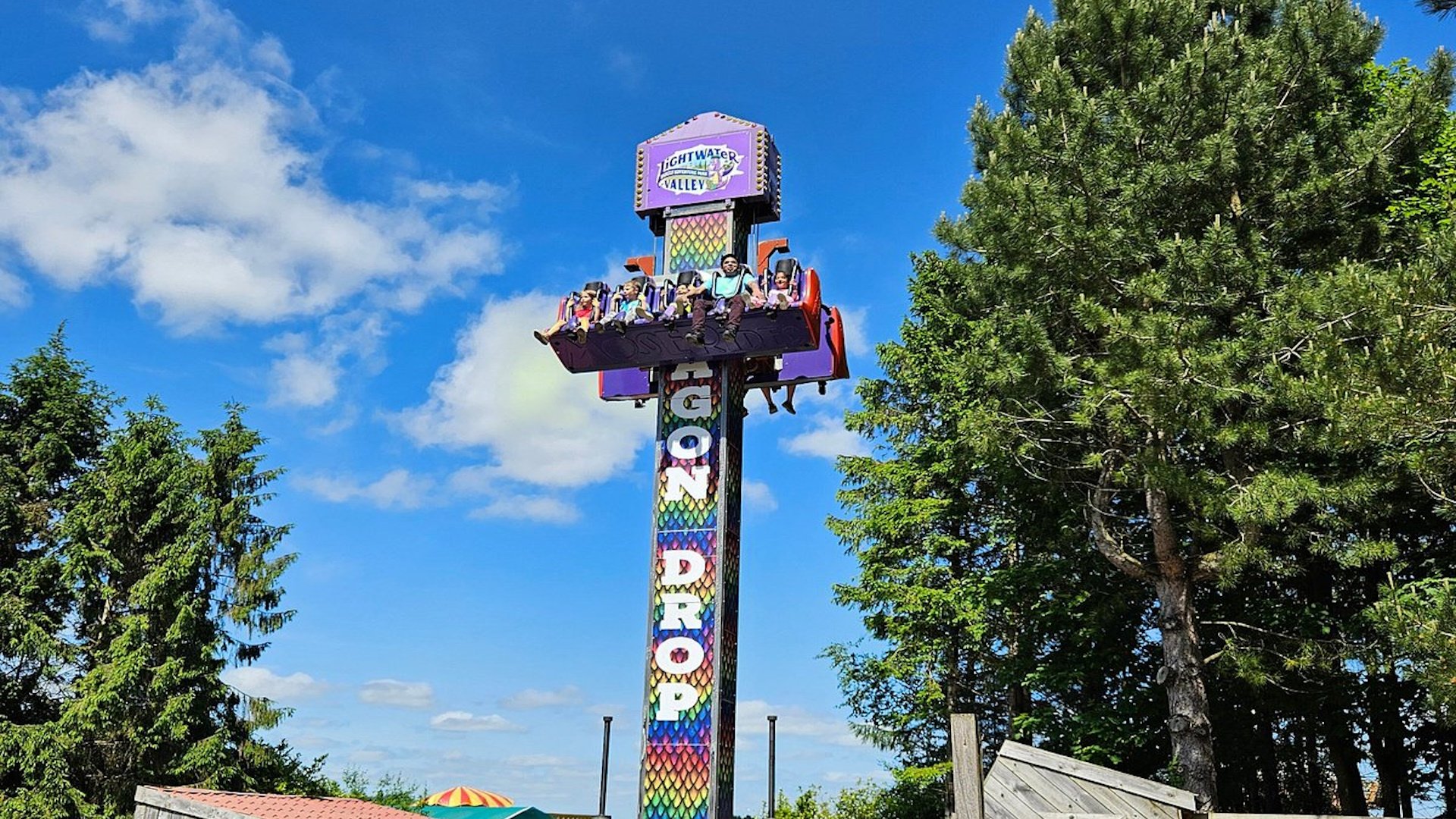 Lightwater Valley - Dragon Drop