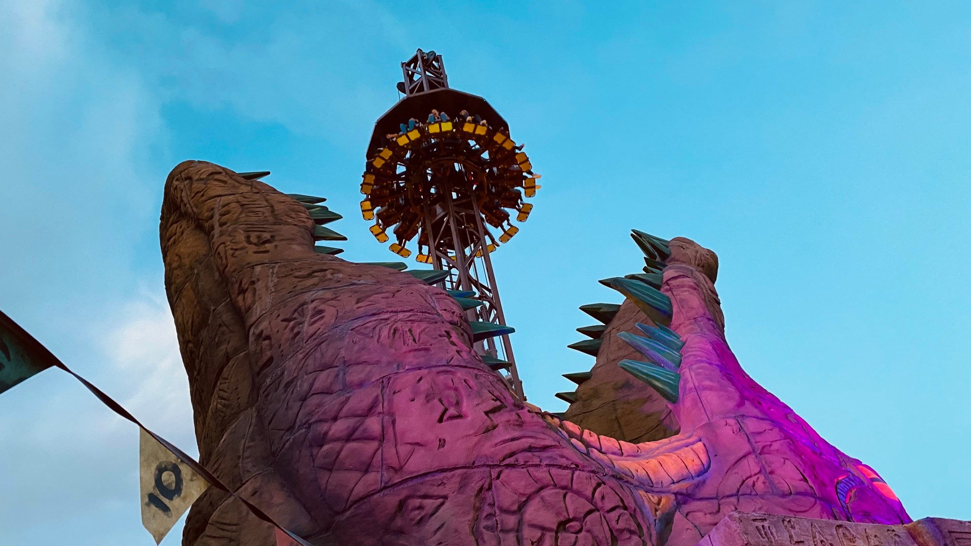 Chessington World of Adventures Resort - Croc Drop