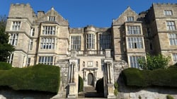 Vyner Fountains Hall