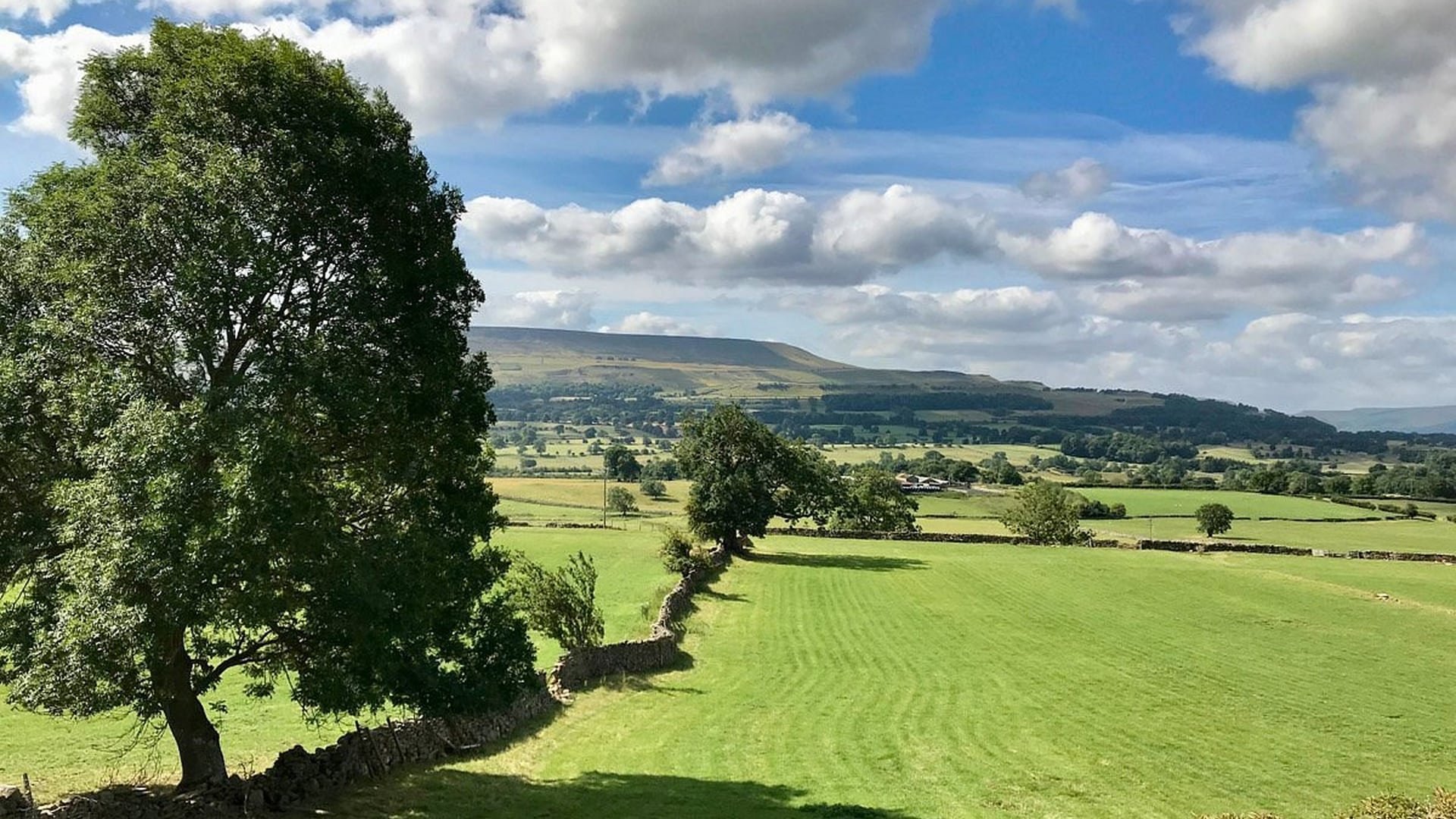 Wensleydale Railway - Stunning Scenery