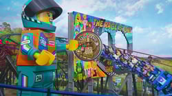 LEGOLAND Windsor - Minifigure and Speedway with POP Badge