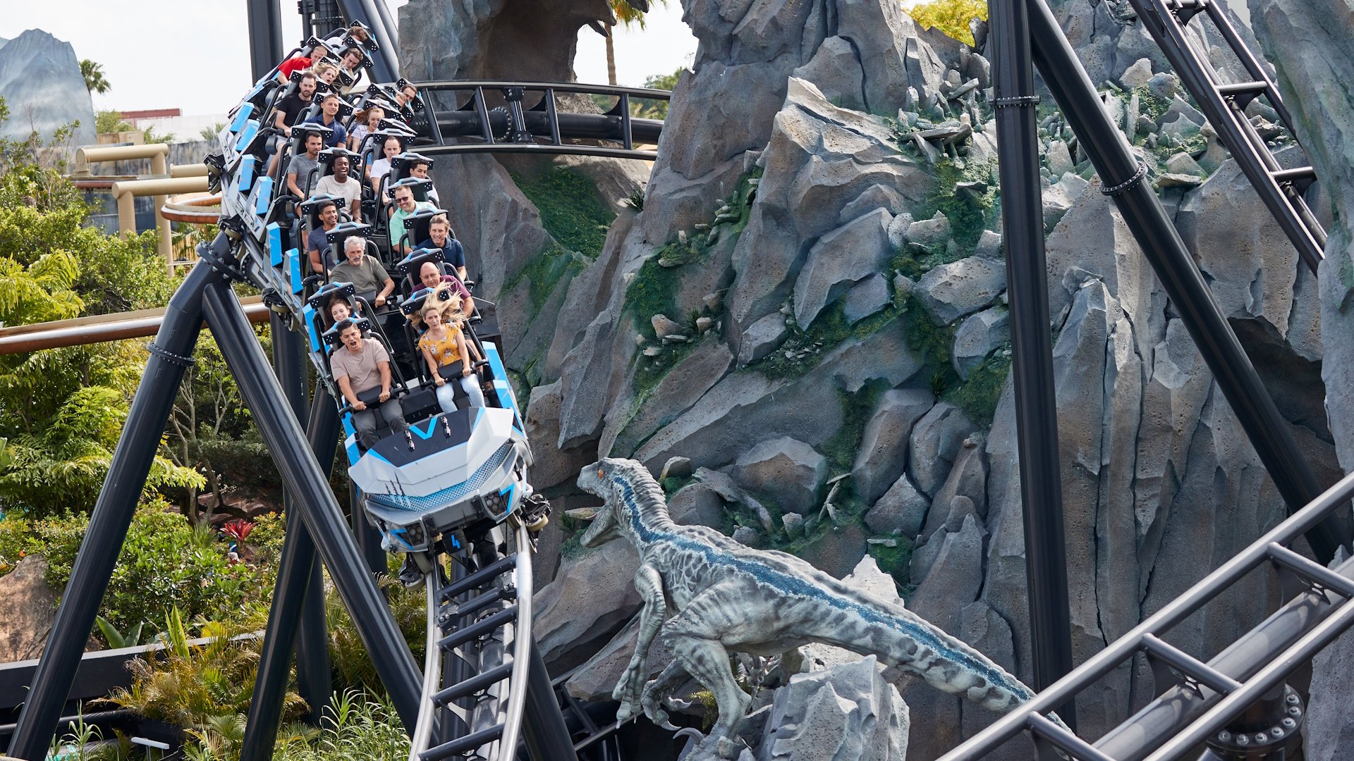Islands of Adventure - Jurassic World VelociCoaster Dinosaur