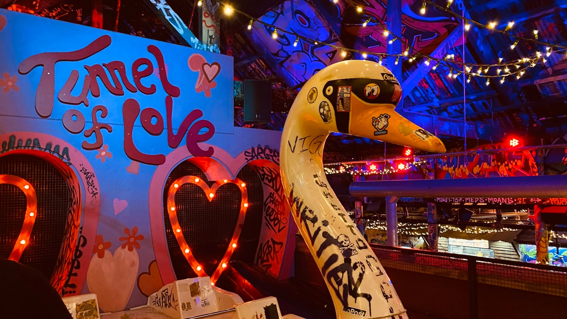 Golf Fang - Tunnel of Love