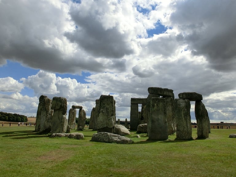 Stonehenge Ancient Monument 768x576