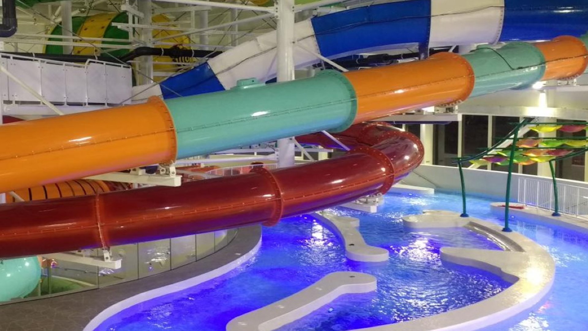 The Wave - Water Slides