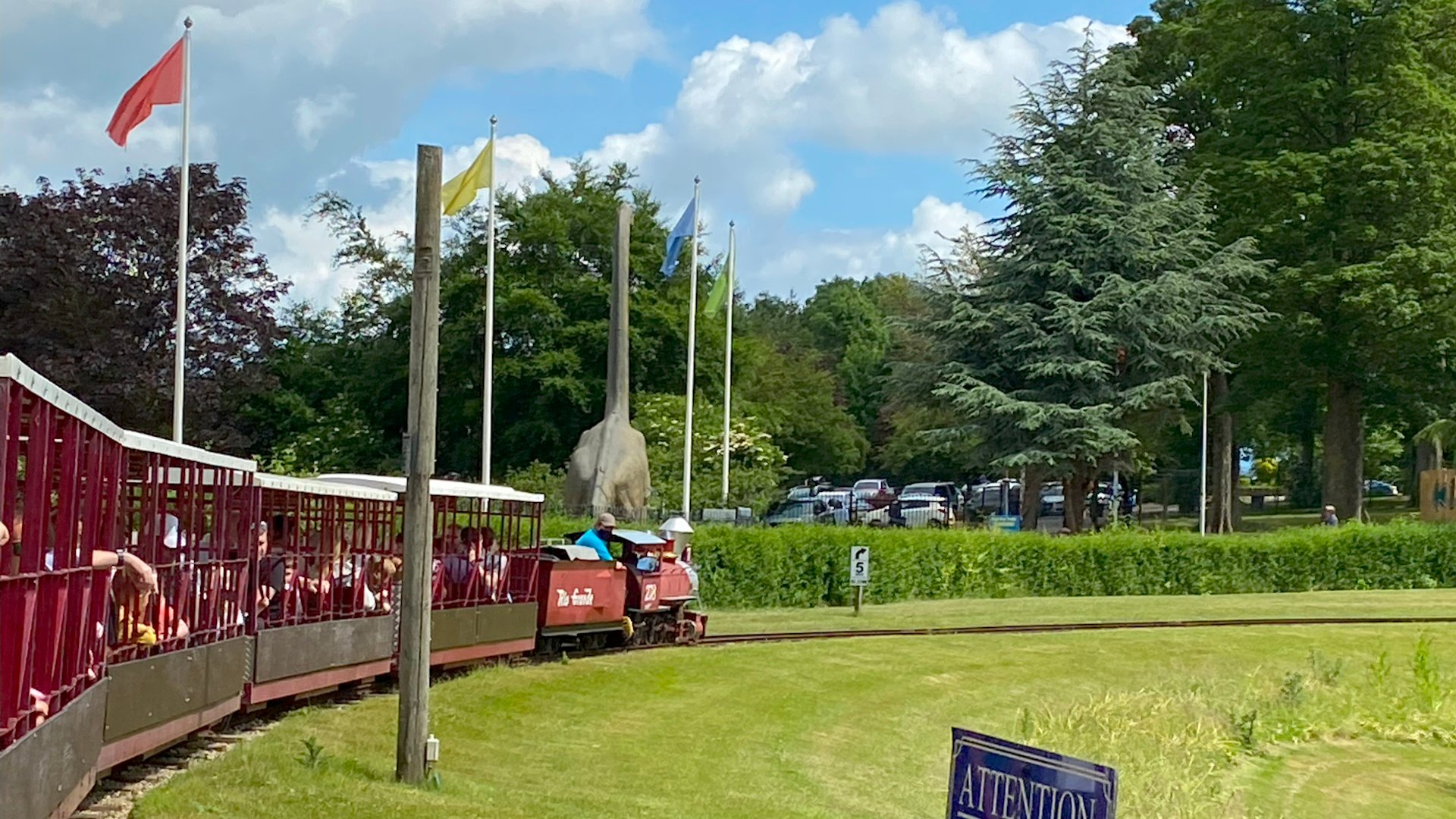 Lightwater Valley - Lightwatewr Express Train