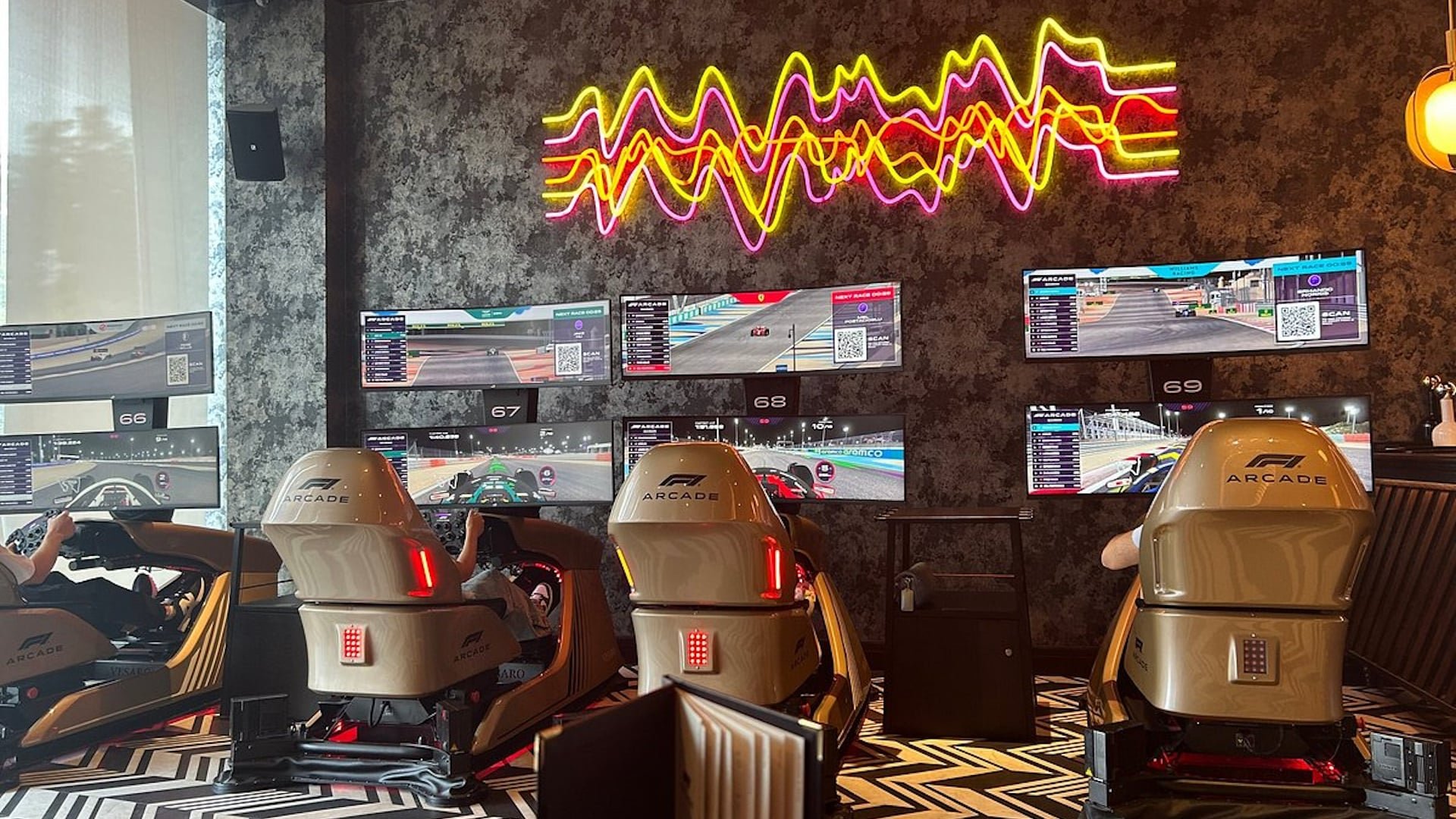 F1 Arcade - Racing Simulators
