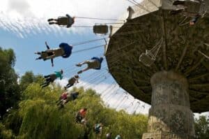 Monkey Swinger - Chessington World of Adventures Resort