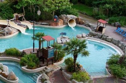 Bubbly Wubbly Pool - Alton Towers Waterpark