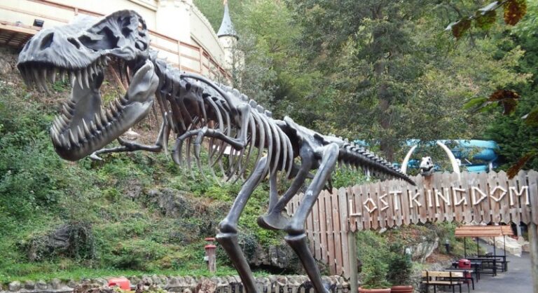 Gullivers Kingdom Matlock Bath - Lost World:Land of the Living Dinosaurs Gullivers Kingdom Matlock Bath - Lost World:Land of the Living Dinosaurs