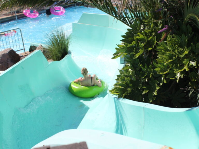 Splashdown Quaywest - Outdoor Waterslides Splashdown Quaywest - Outdoor Waterslides