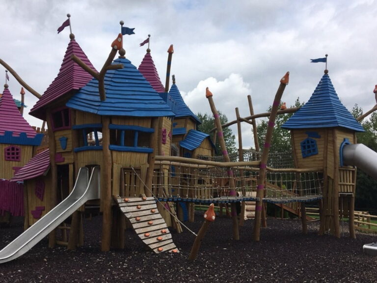 Twinlakes - Fantasy Castle Playarea Twinlakes - Fantasy Castle Playarea