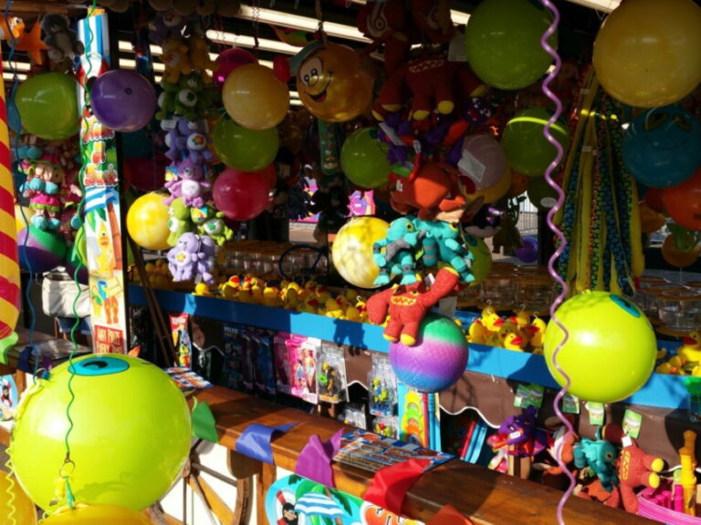 Pleasure Beach Great Yarmouth - Games Stall Pleasure Beach Great Yarmouth - Games Stall