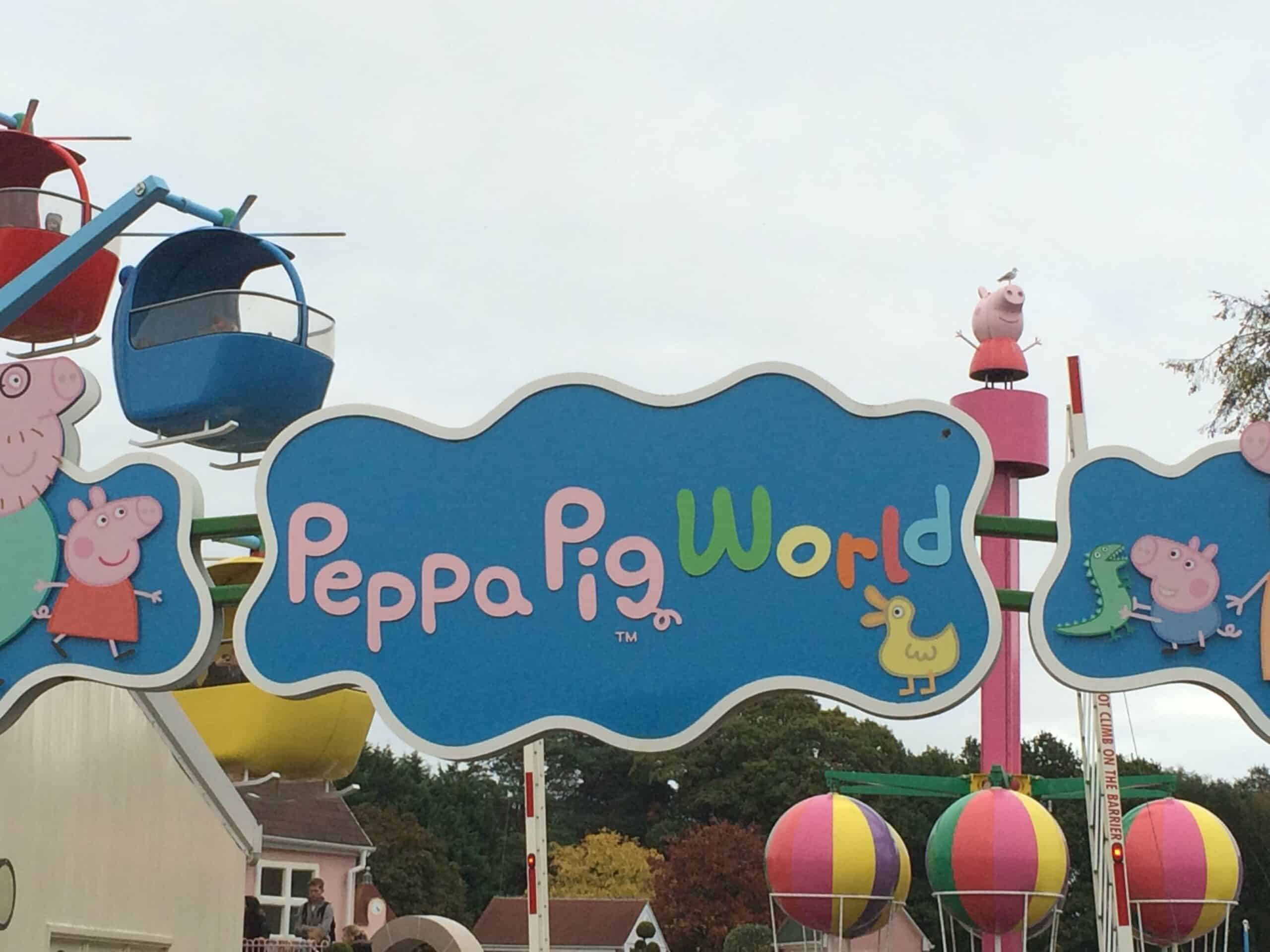 Paultons Park - Entrance to Peppa Pig World