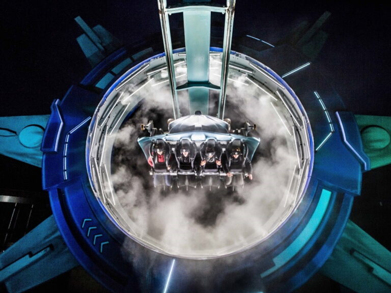 Galactica - Alton Towers Resort Galactica - Alton Towers Resort