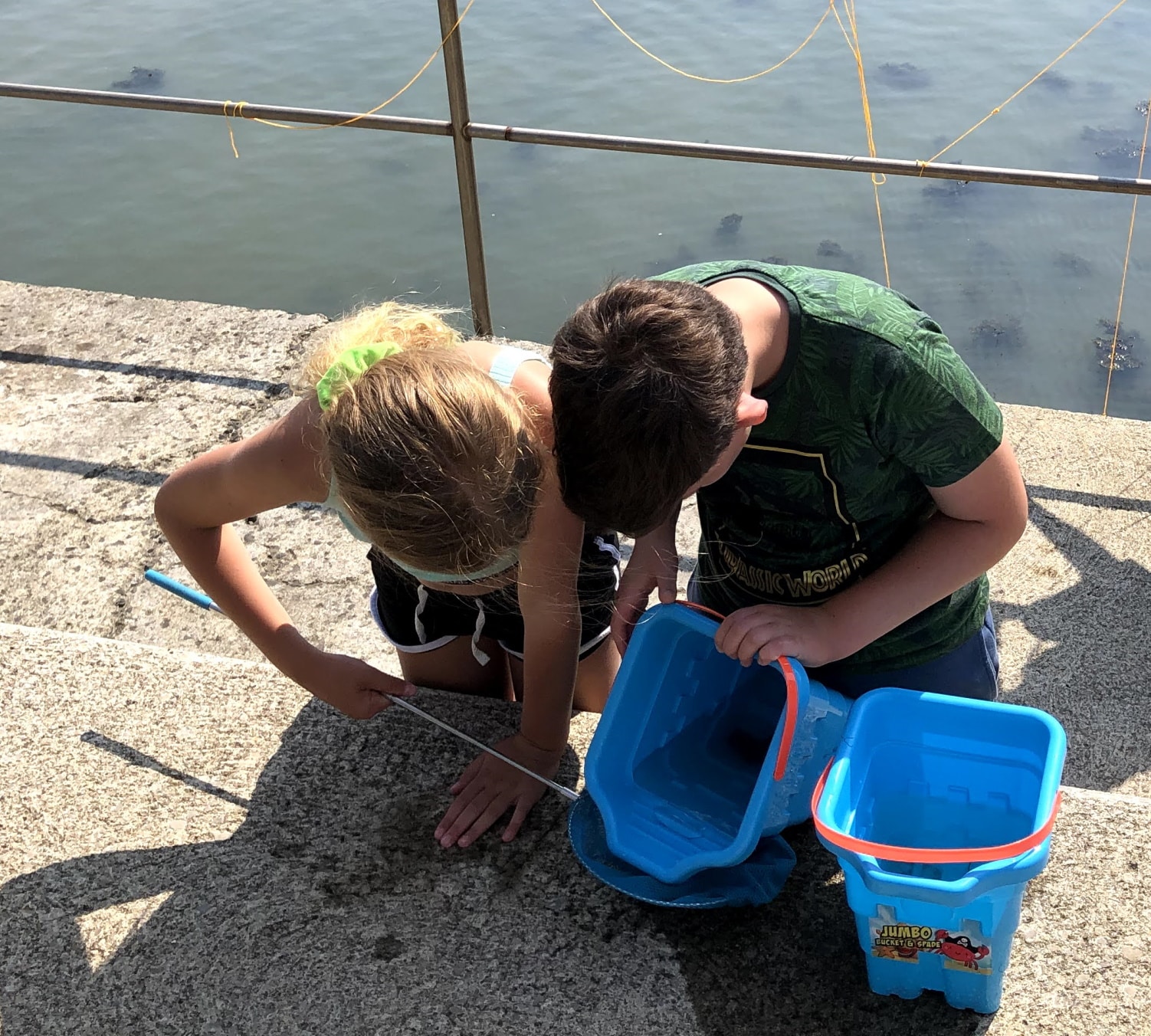 Crabbing at Staithes in North Yorkshire