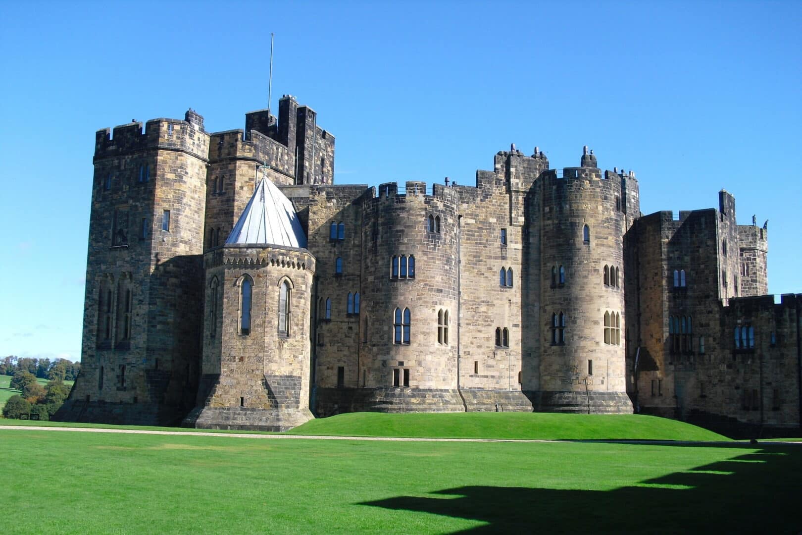 The Outer Bailey at Alnwick Castle - Harry Potter