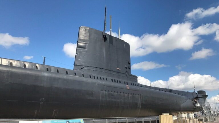 Portsmouth Historic Dockyard - HMS Alliance Exterior