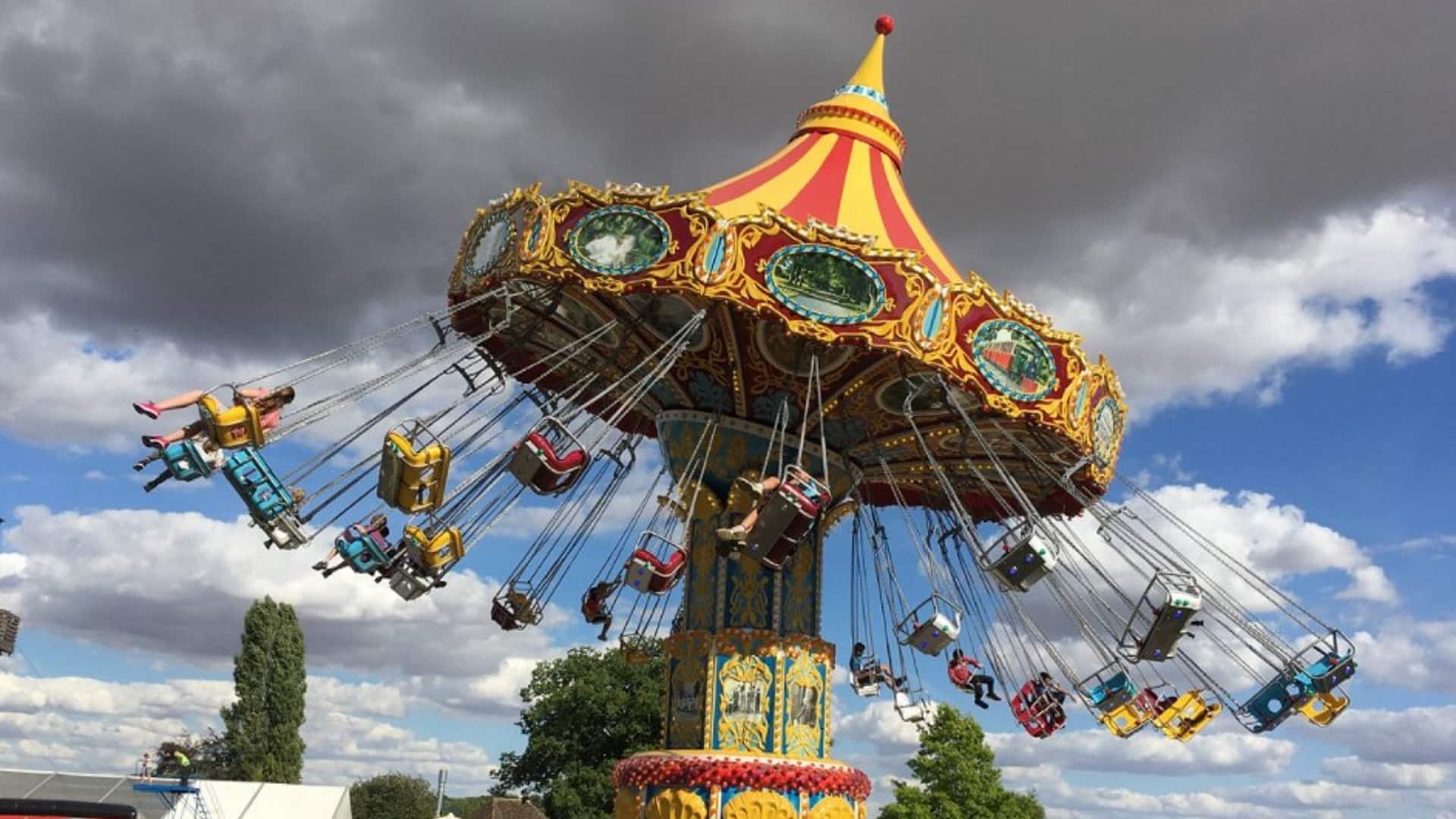 Wicksteed Park - Sway Rider