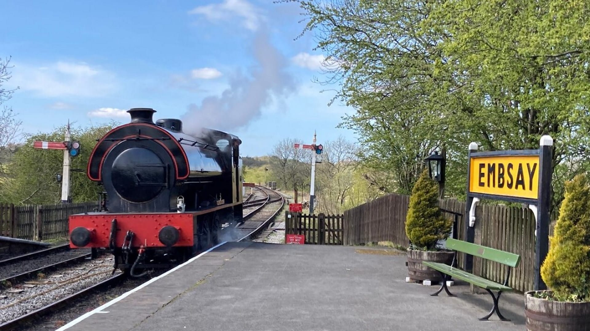 Embsay & Bolton Abbey Steam Railway - Steam Train pulling into Embsay Station