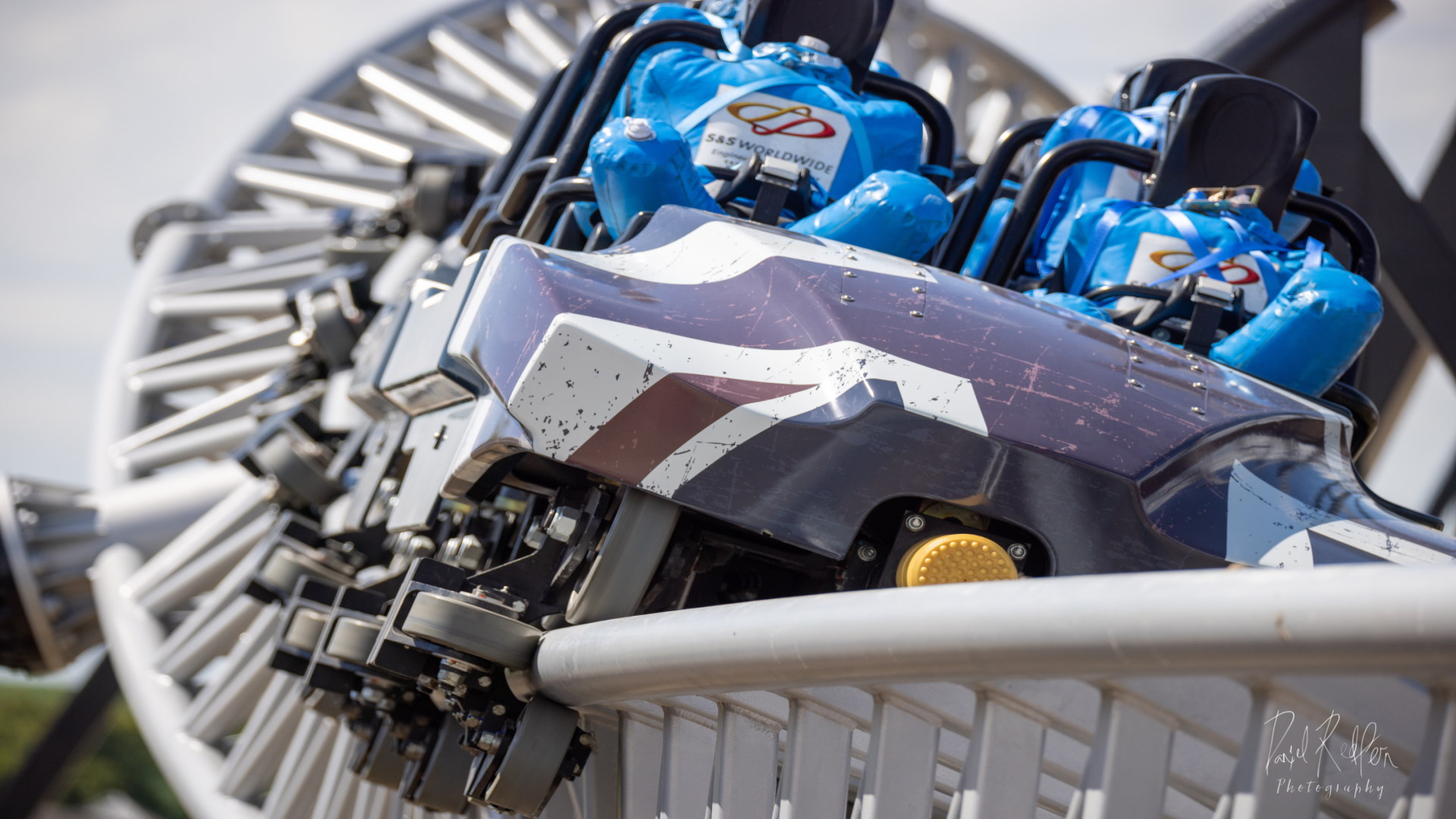 Flamingo Land - Sik Roller Coaster Train