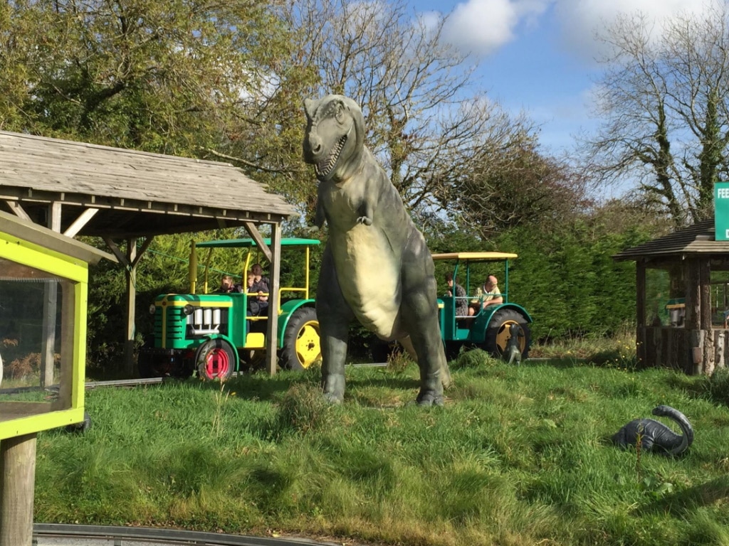 Woodlands Family Theme Park - Tractor Ride