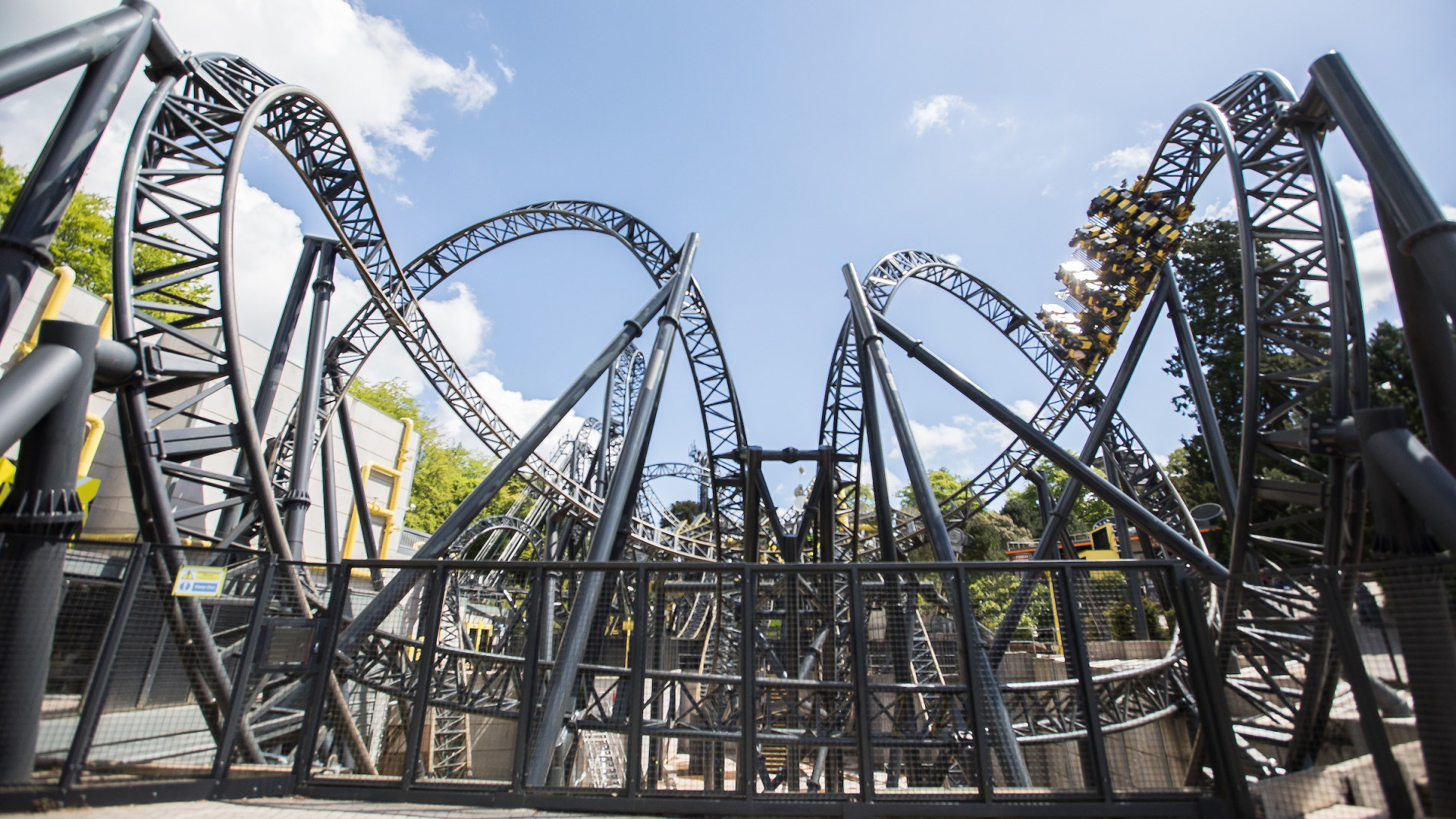 Alton Towers Resort - The Smiler