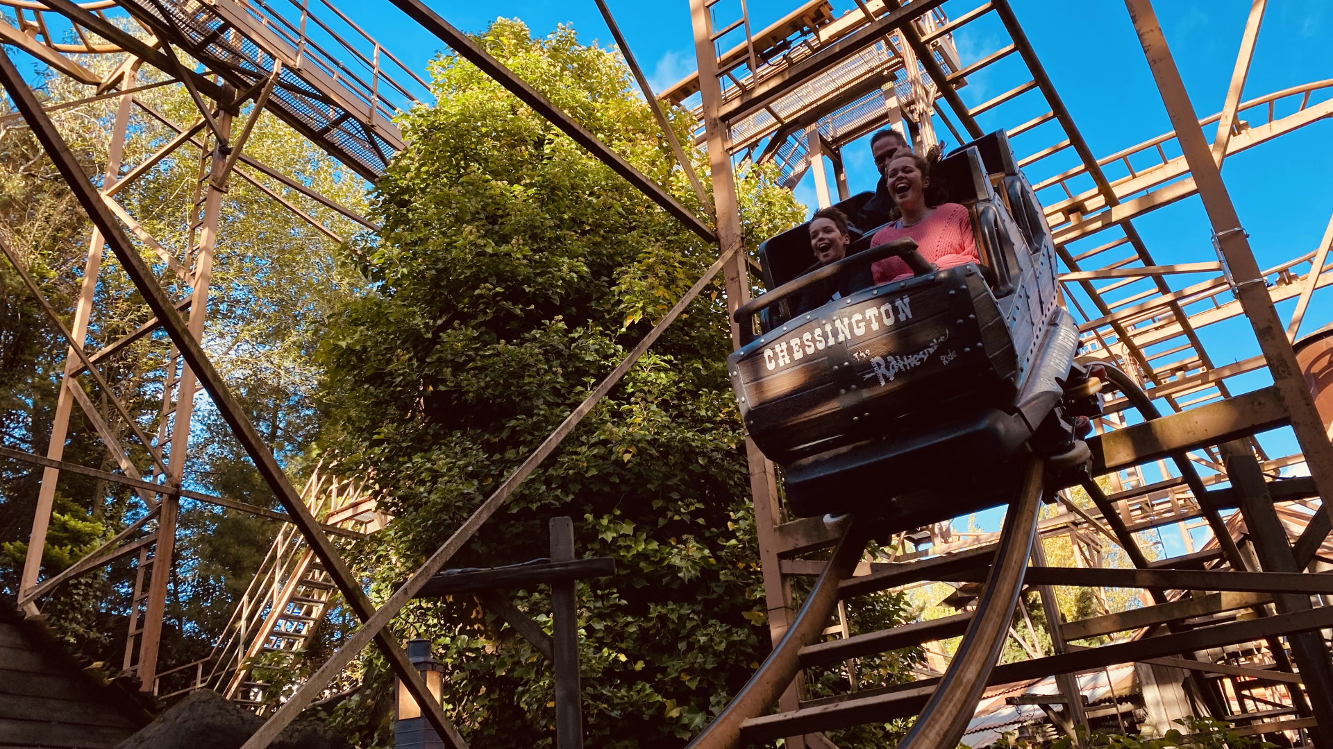 Chessington World of Adventures Resort - Rattlesnake