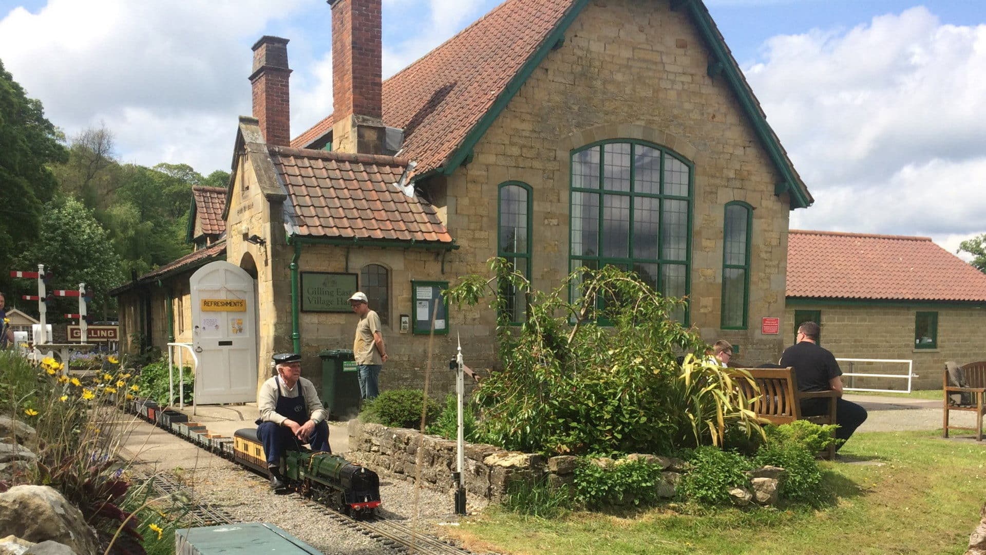 Ryedale Miniature Railway - Steam Train