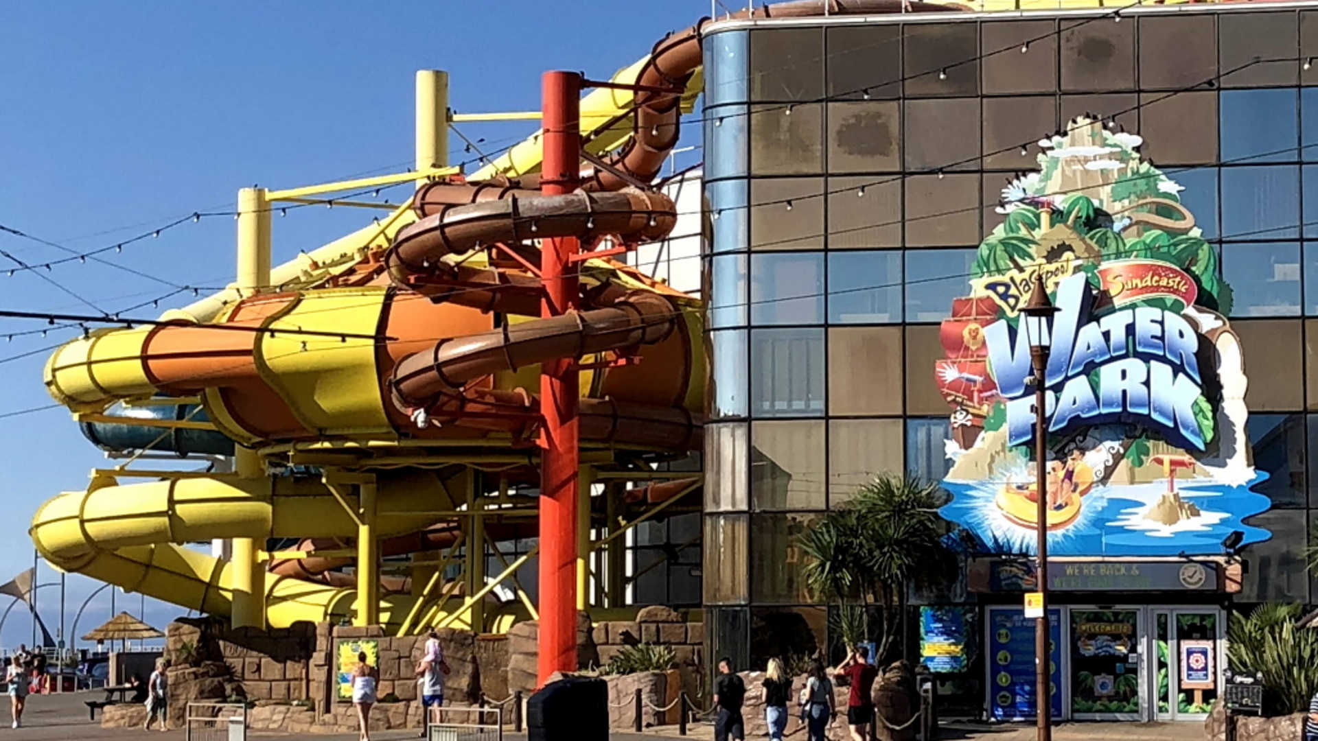 Sandcastle Waterpark - Entrance