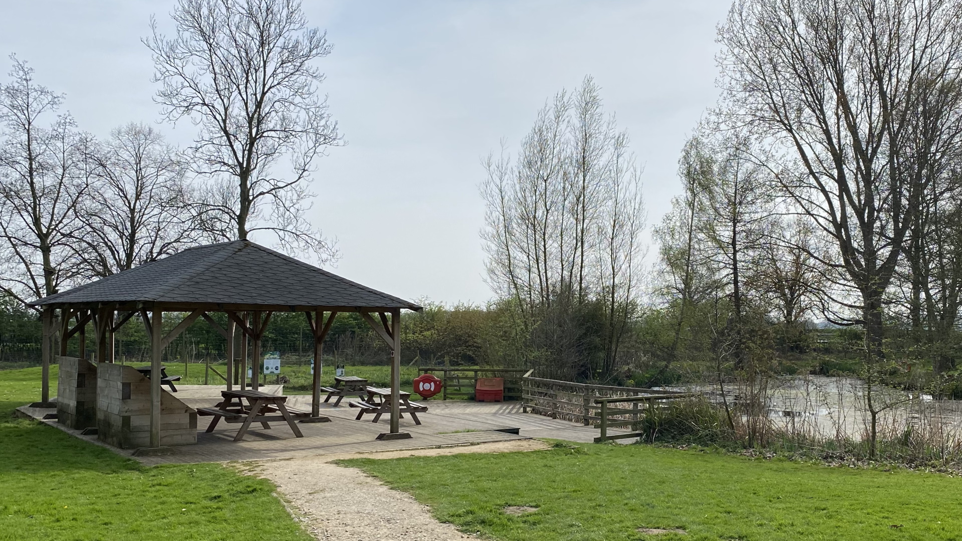 Askham Bryan Wildlife and Conservation Park - Wetlands Picnic Area