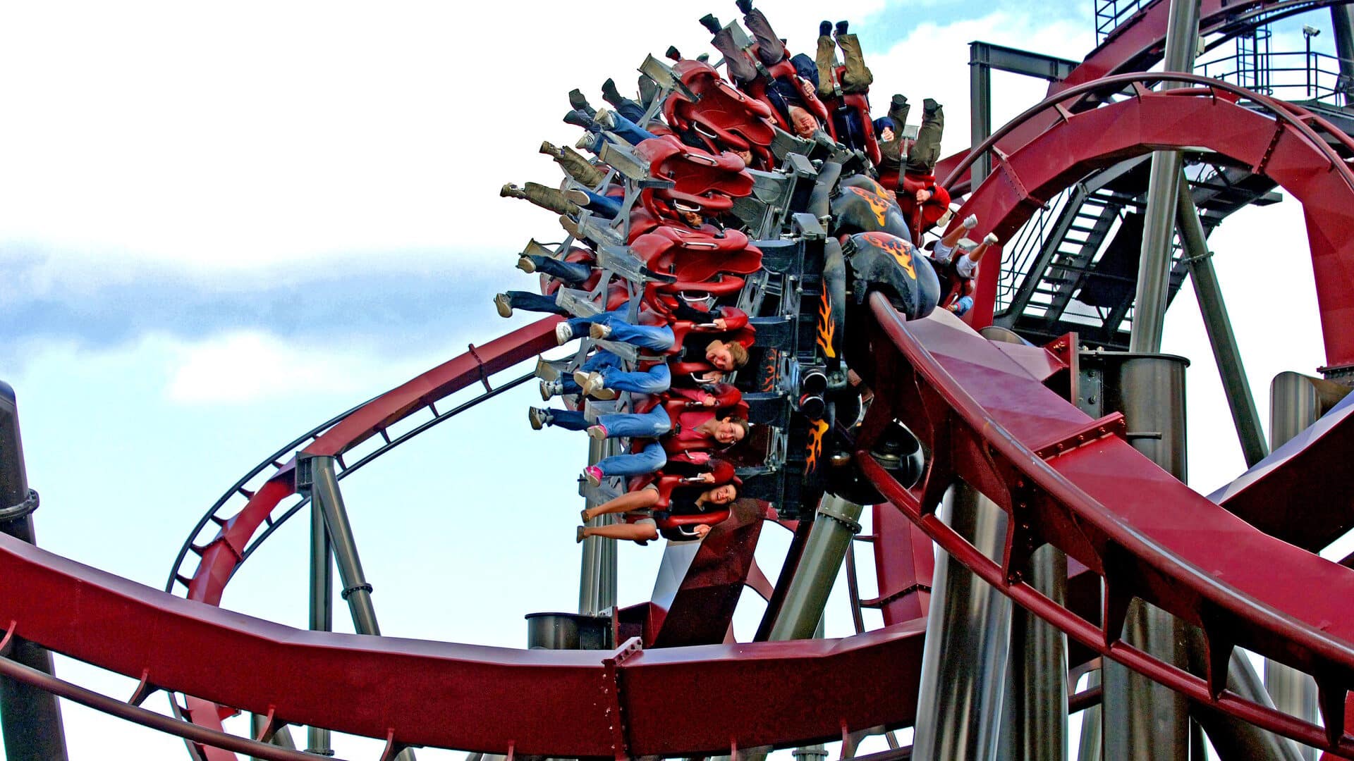 Thorpe Park - Nemesis Inferno