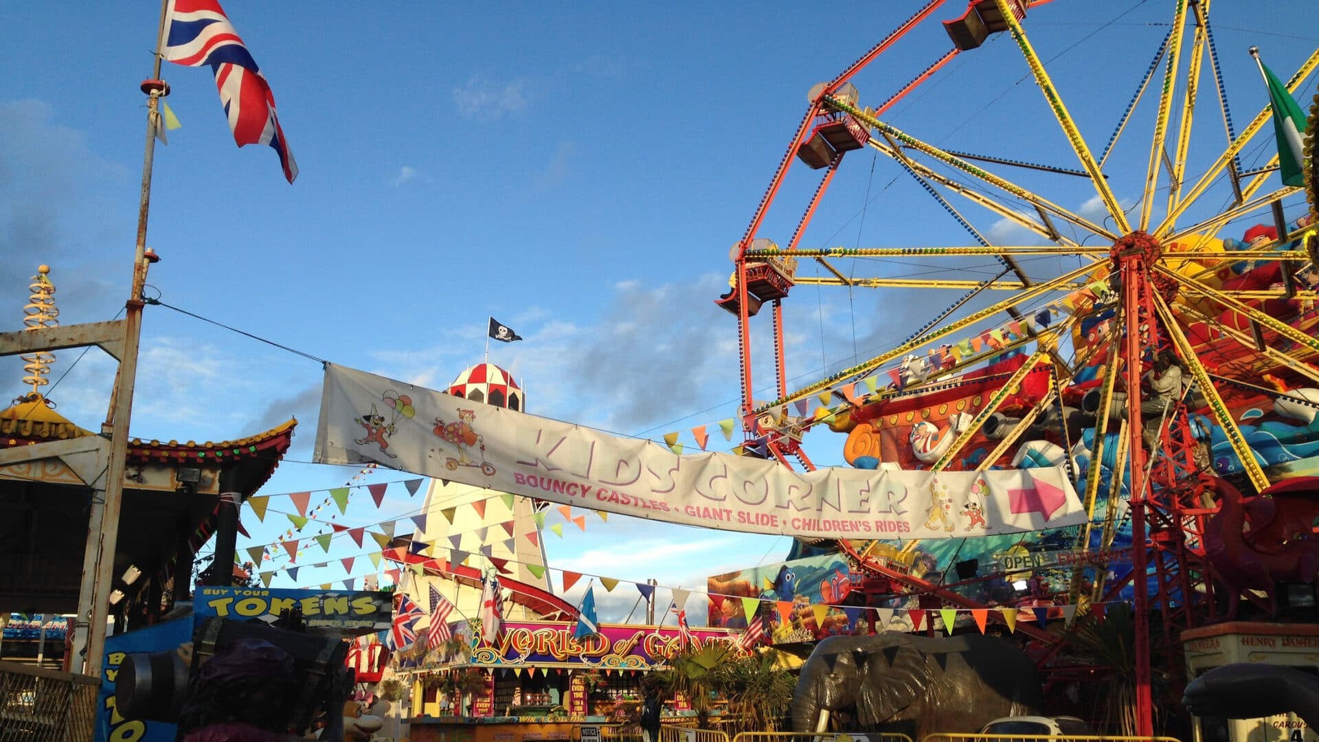 Family Friendly Festivals - Fairground Rides