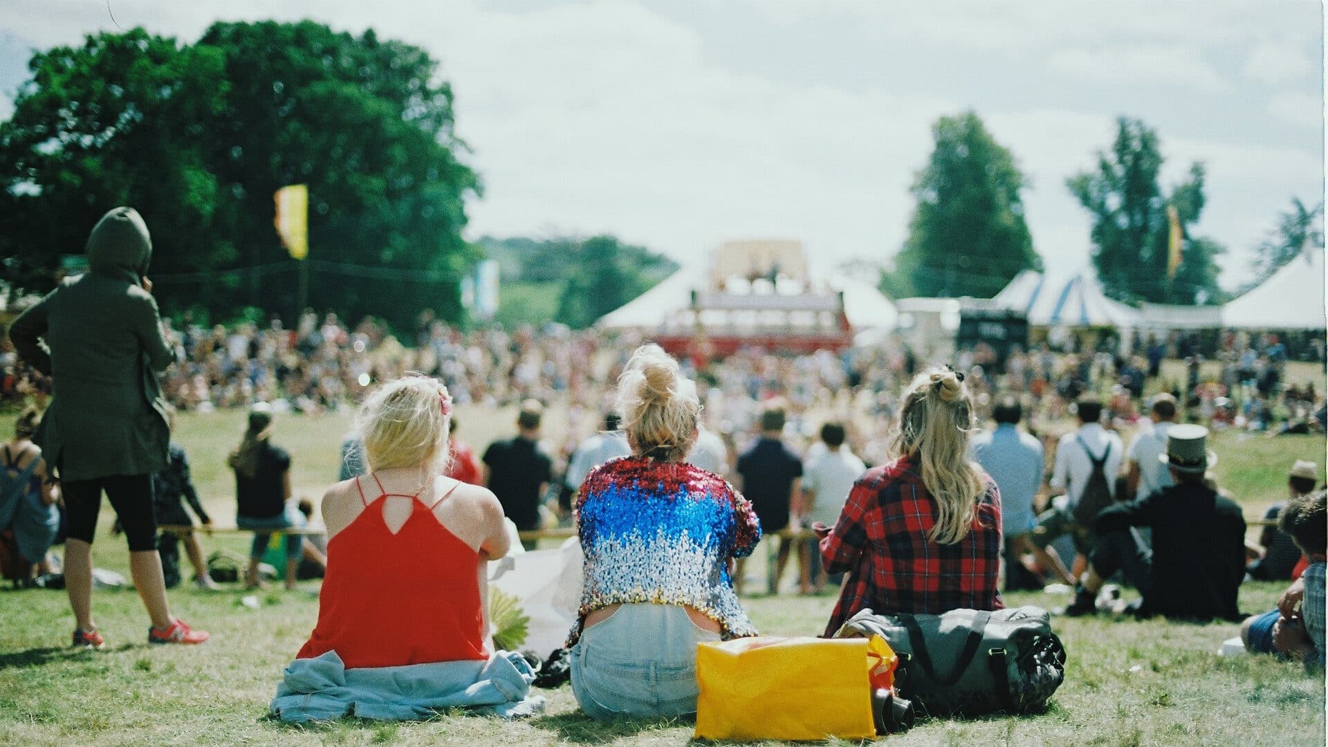 Family Friendly Festivals - Live Entertainment
