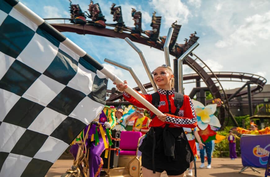 Thorpe Park Resort - Mardi Gras Opening Day