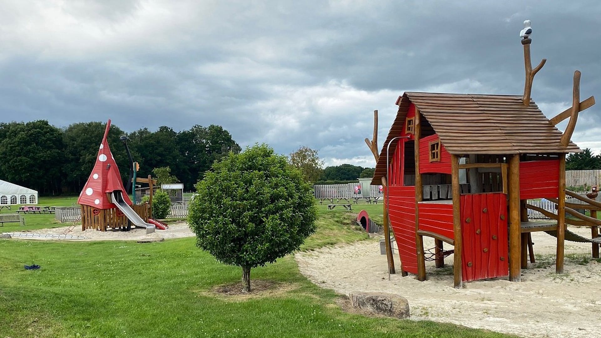 Piglets Adventure Farm - Childrens Playground