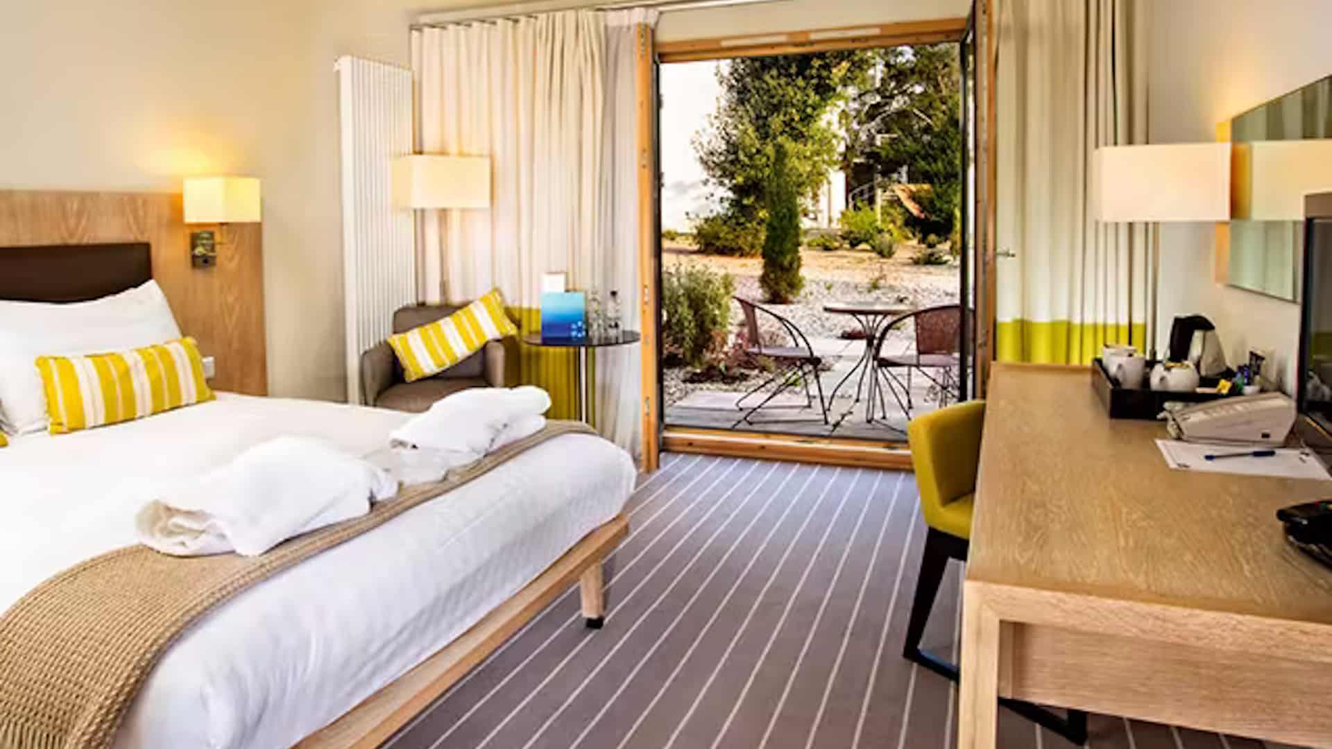 Lifehouse Spa Bedroom