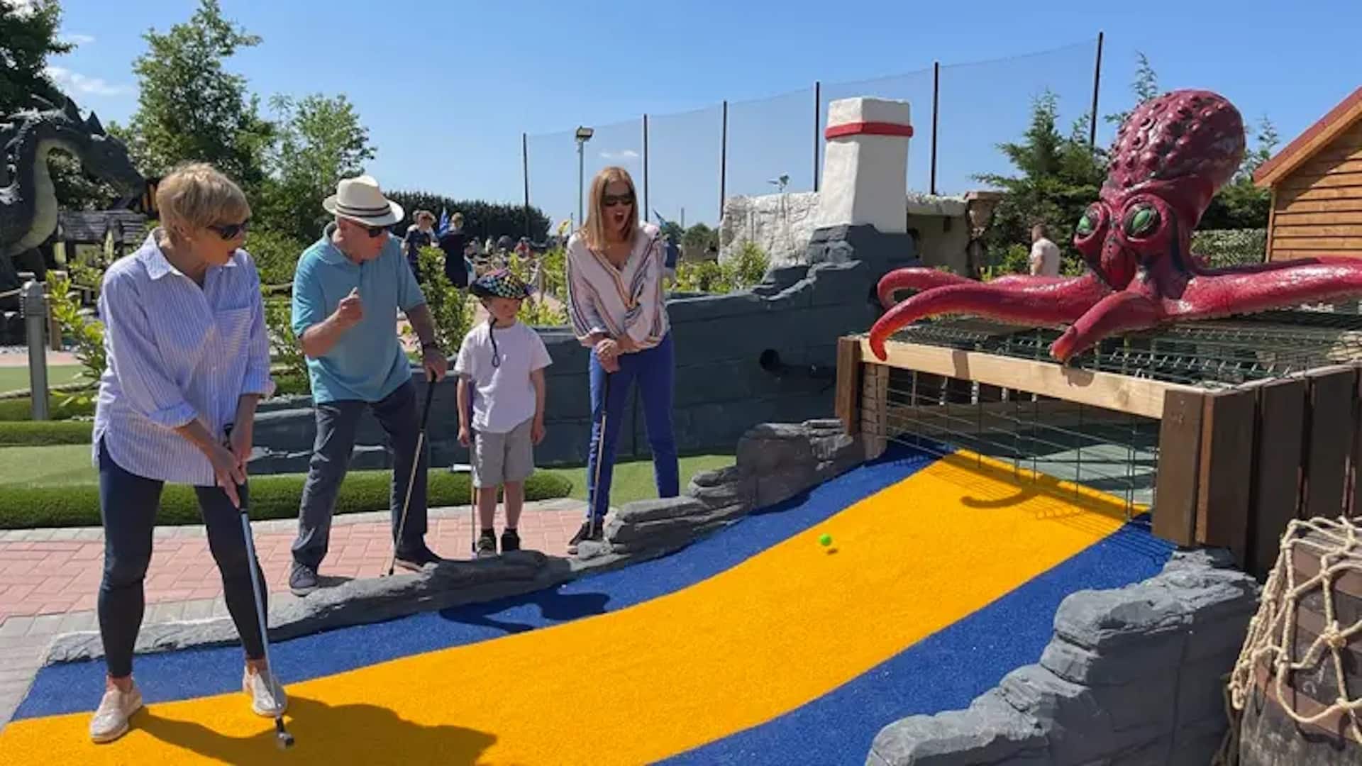 Suffolk Adventure Golf - 19th Hole Octopus Challenge