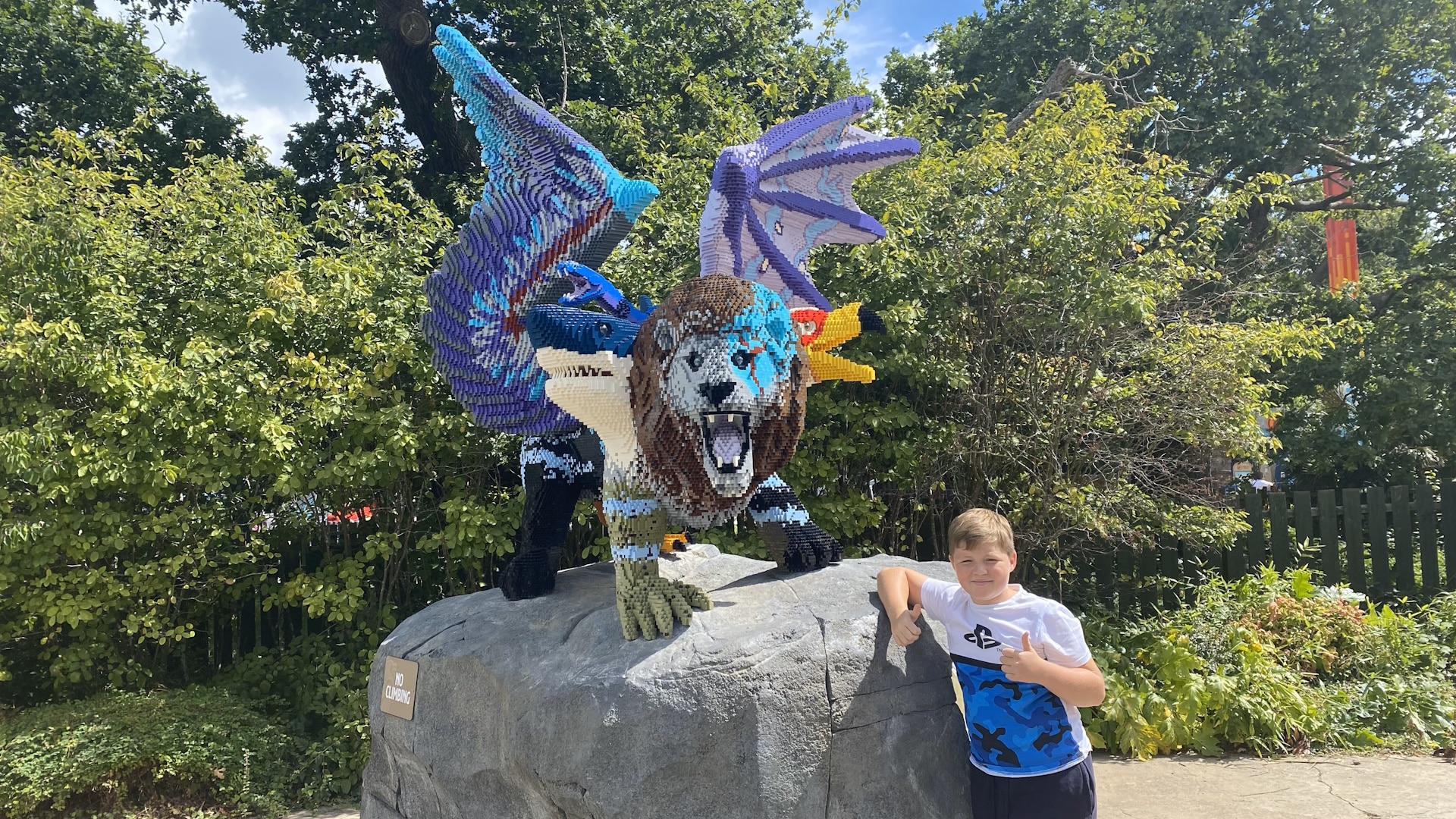 Legoland Windsor Resort - LEGO Mythical Creatures