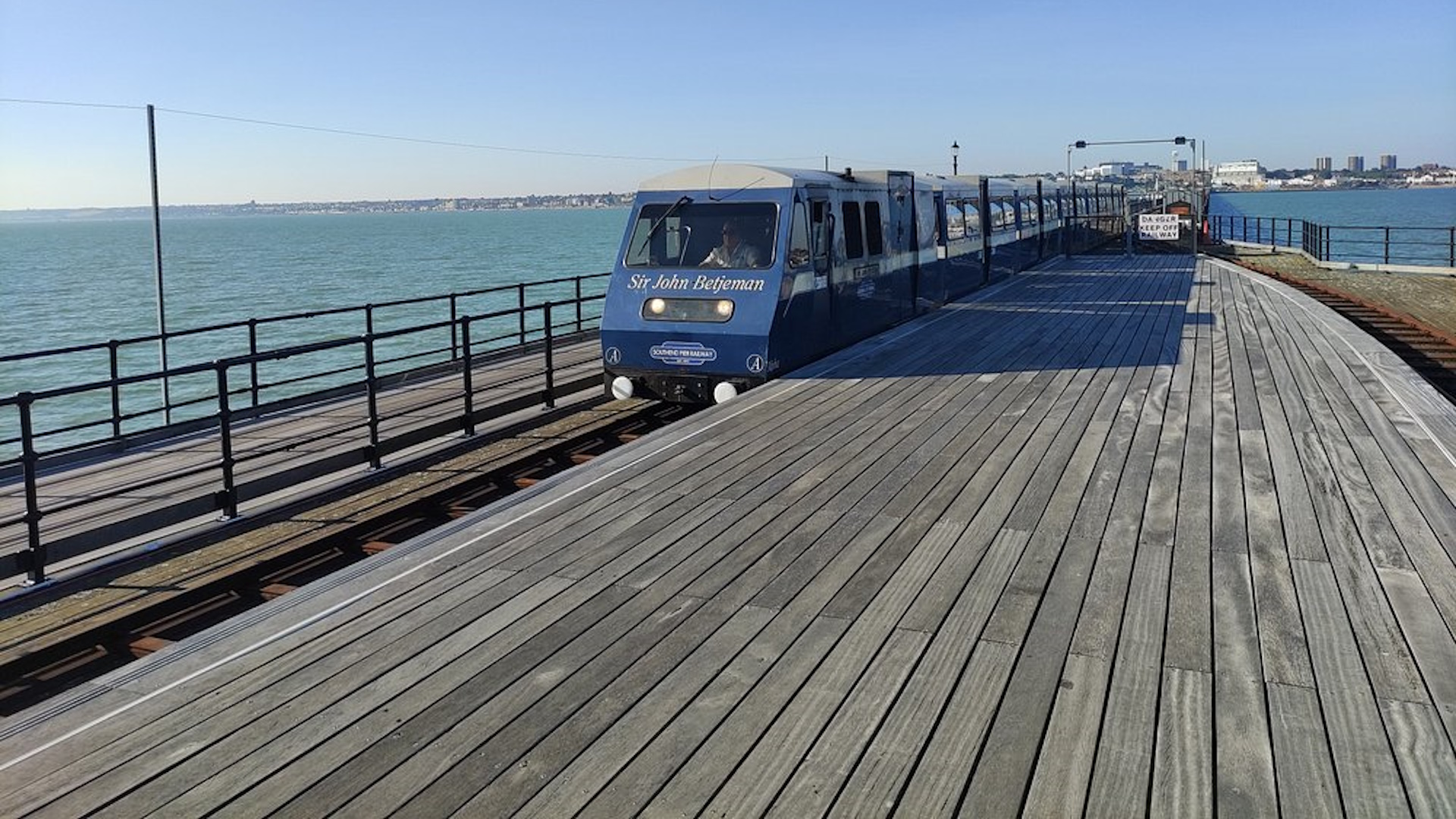 Southen Pier - Railway Train
