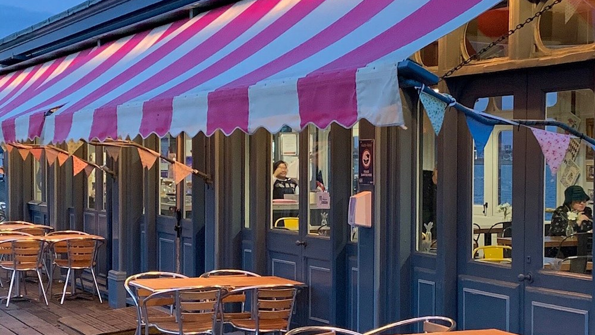 Southend Pier - Tearoom