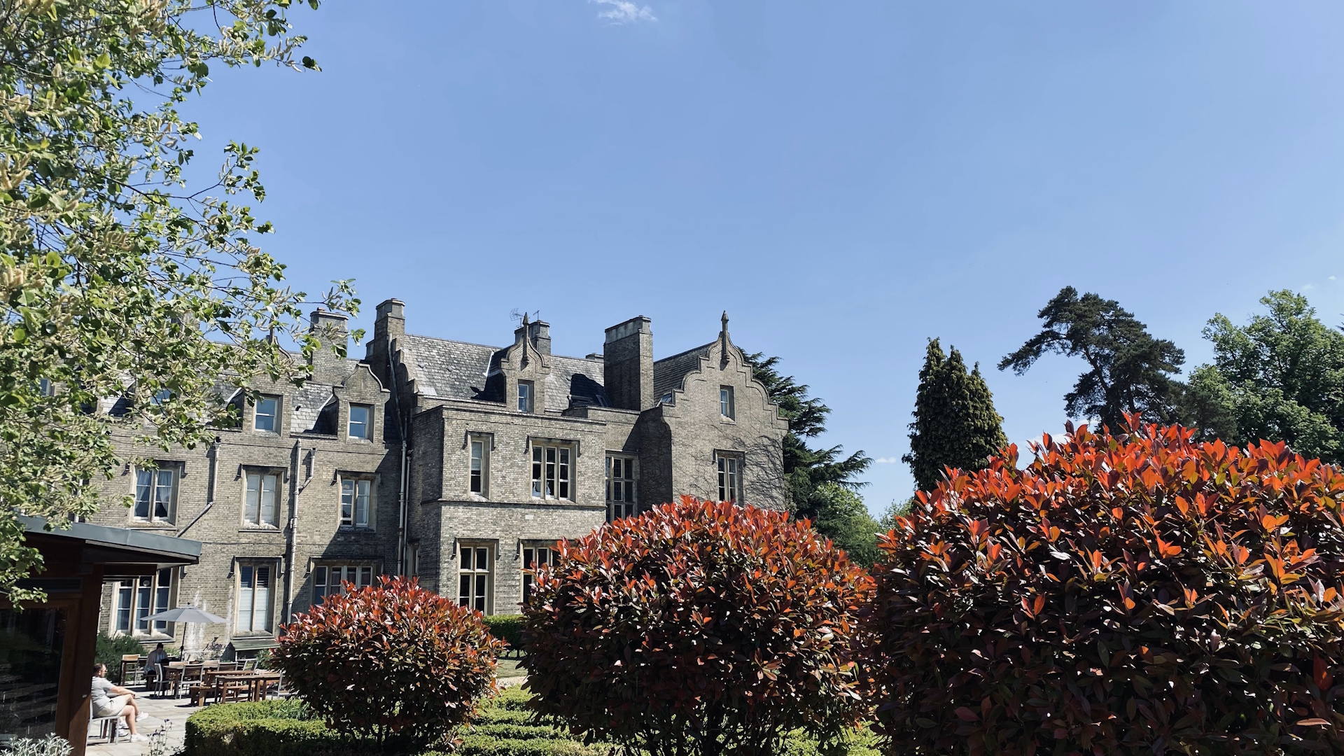 Shendish Manor Hotel Grounds