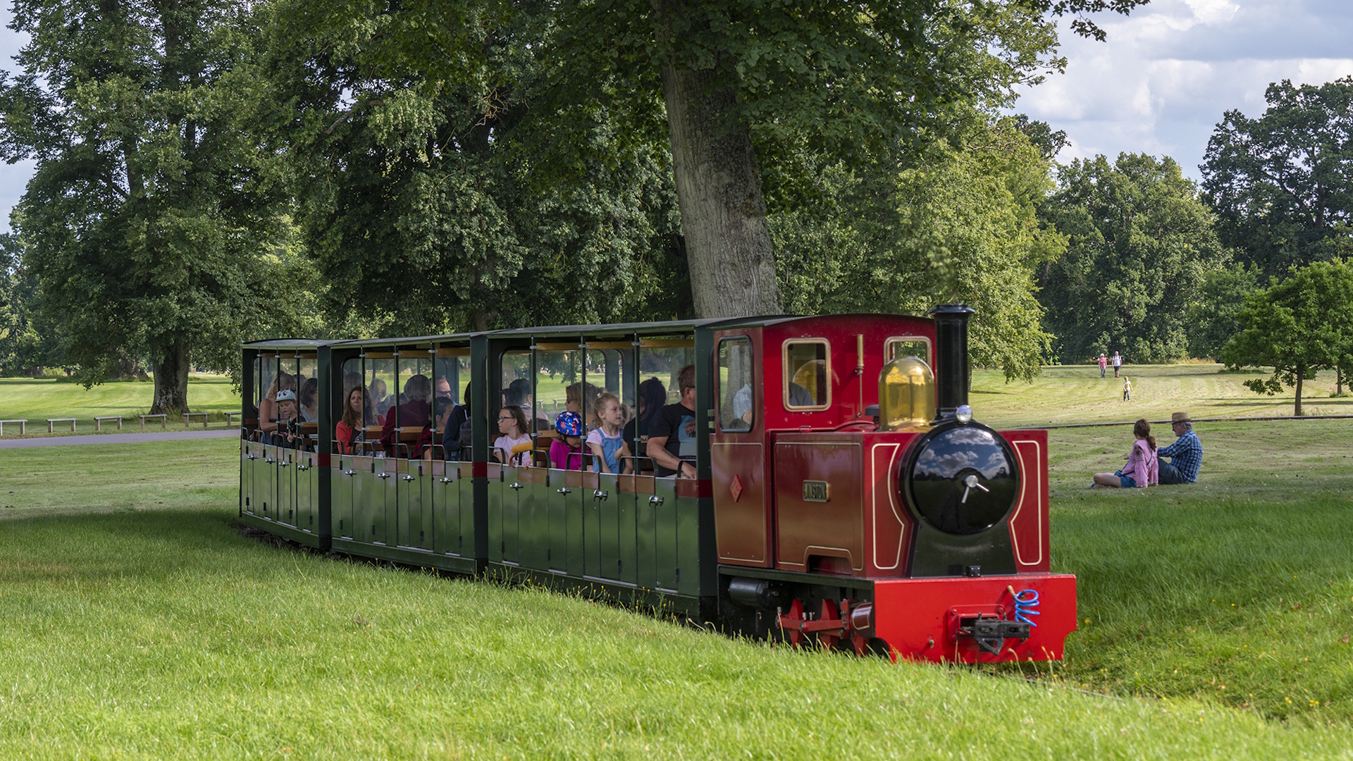 Blenheim Palace - Train
