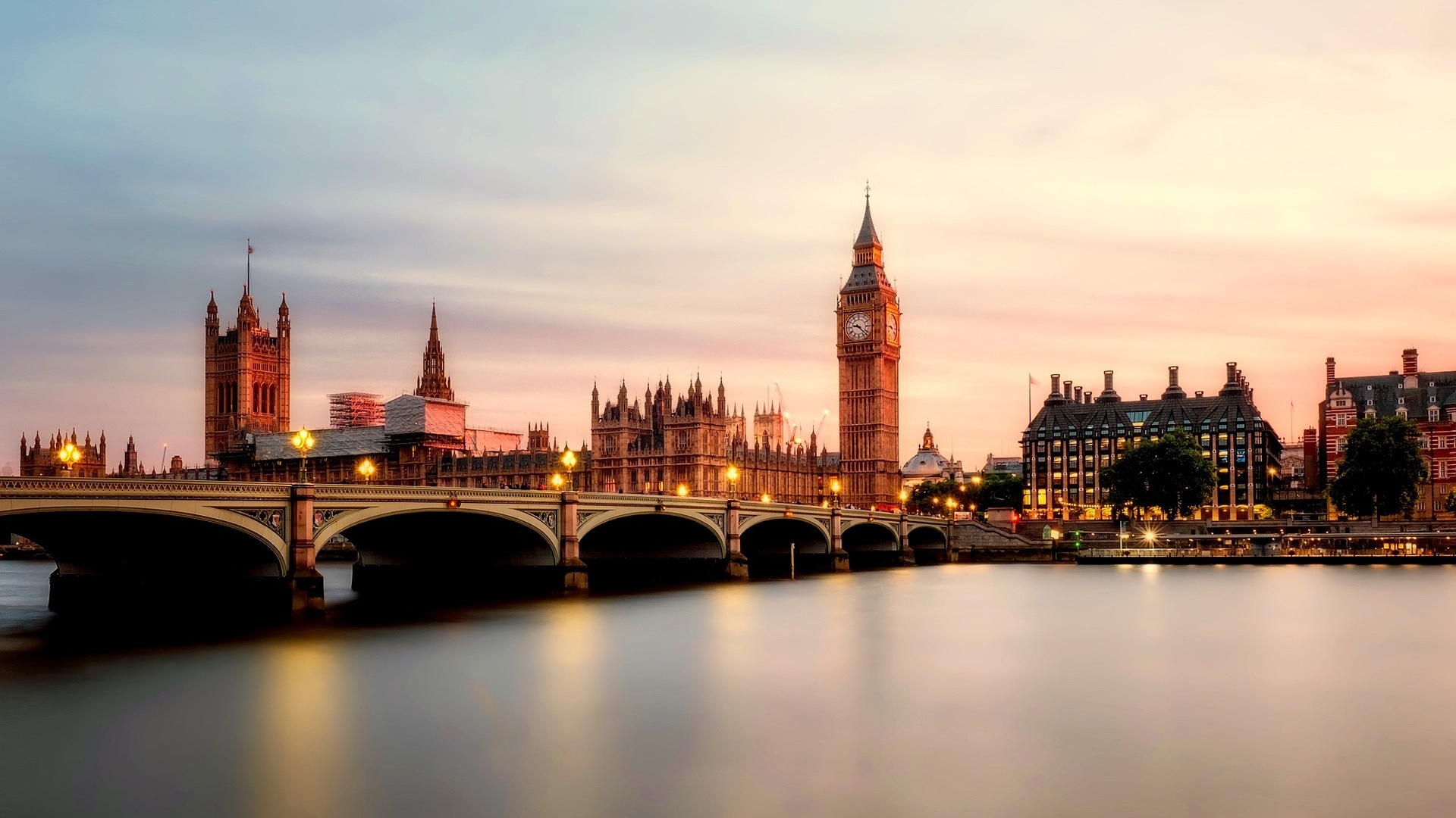 Houses of Parliment at Night