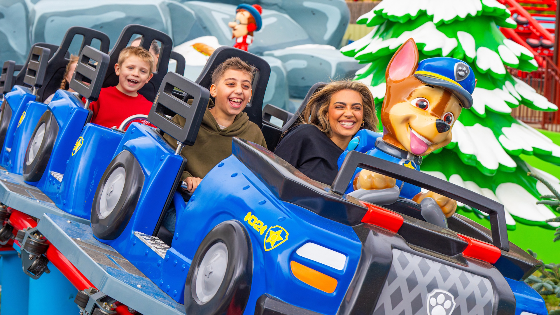 PAW Patrol - Chase's Mountain Mission Roller Coaster
