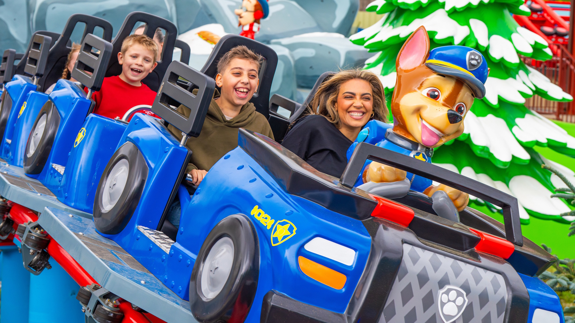 Chessington World of Adventures Resort - Chase's Mountain Mission